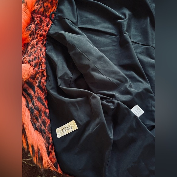 Beautiful Stylish Dyed Spotted Lippi Cat Fur Jacket - Picture 3 of 14